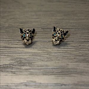 Chic Leopard Panther Stud Earrings